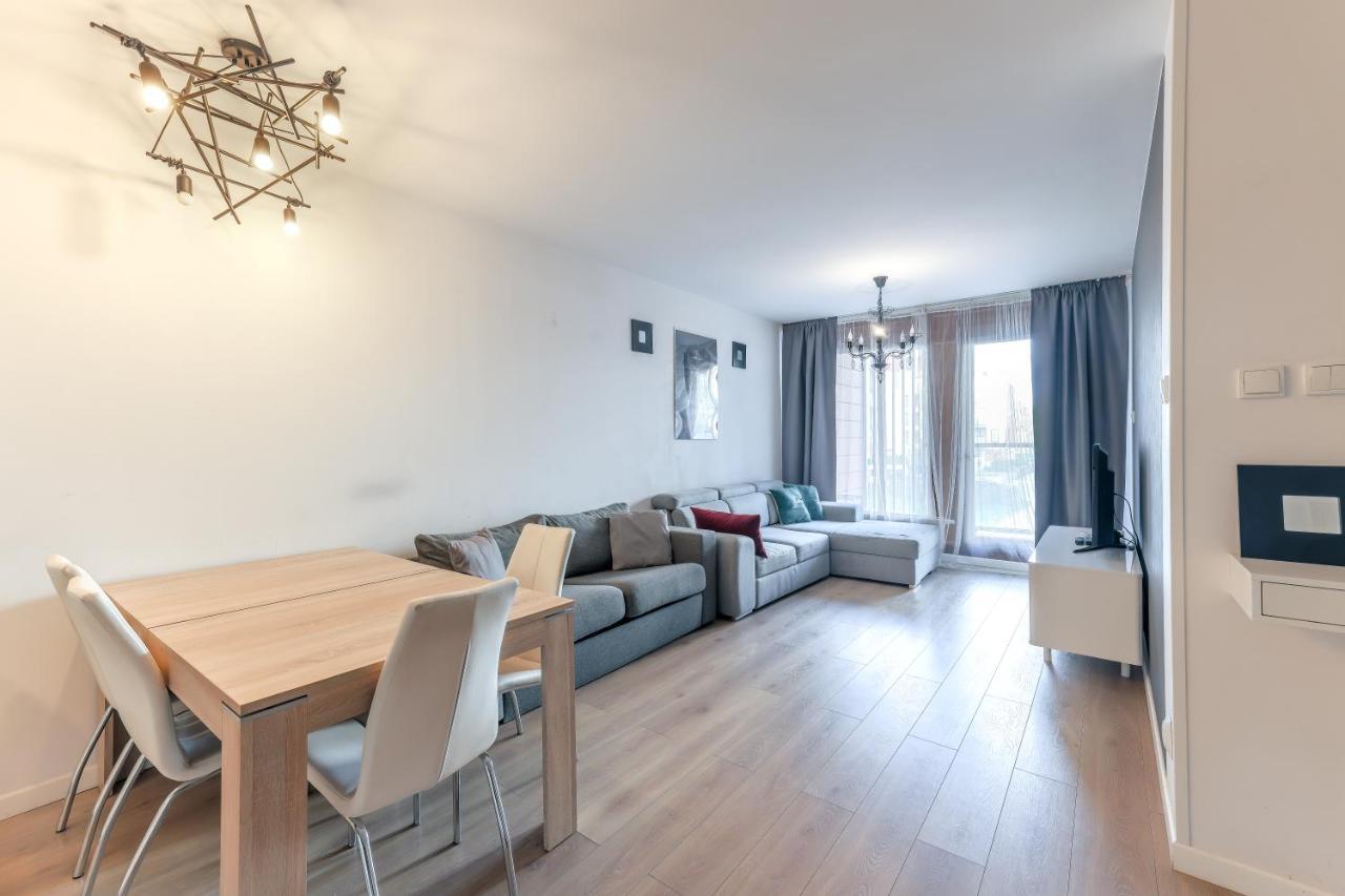Apartmate Spacious Apartment With Balcony Oldtown For 6 People Gdańsk Buitenkant foto