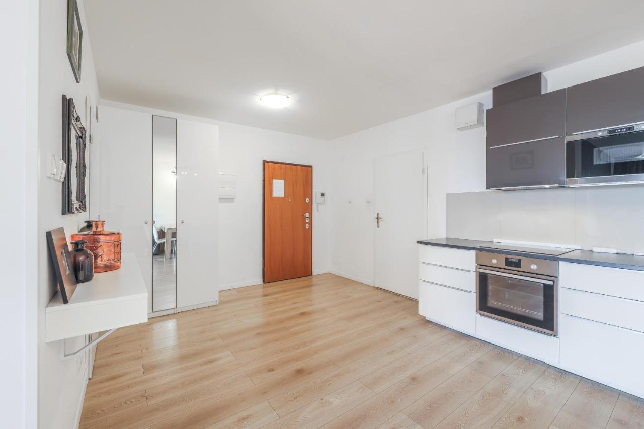 Apartmate Spacious Apartment With Balcony Oldtown For 6 People Gdańsk Buitenkant foto